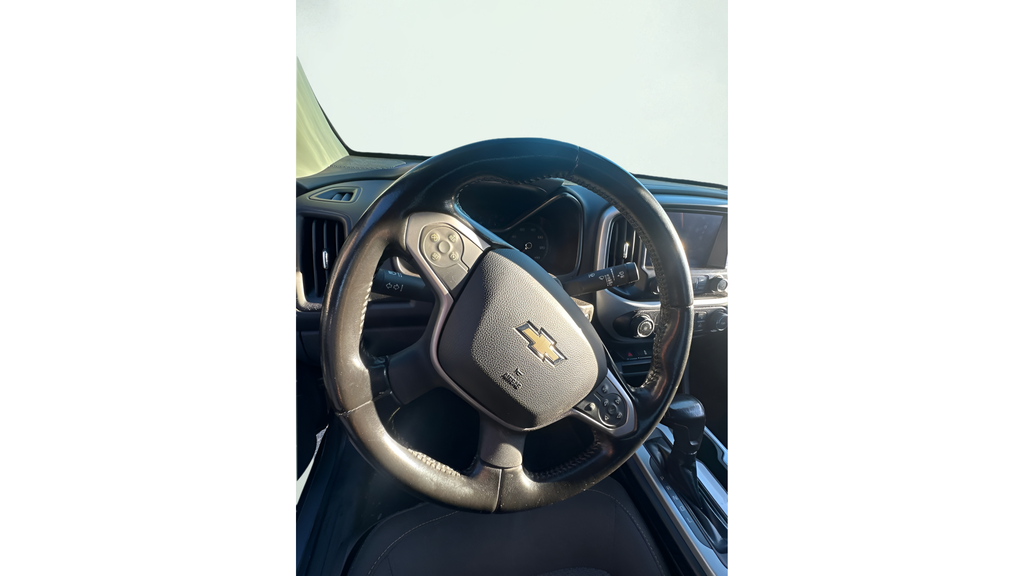 Used 2020 Steel Metallic Chevrolet LT image 14