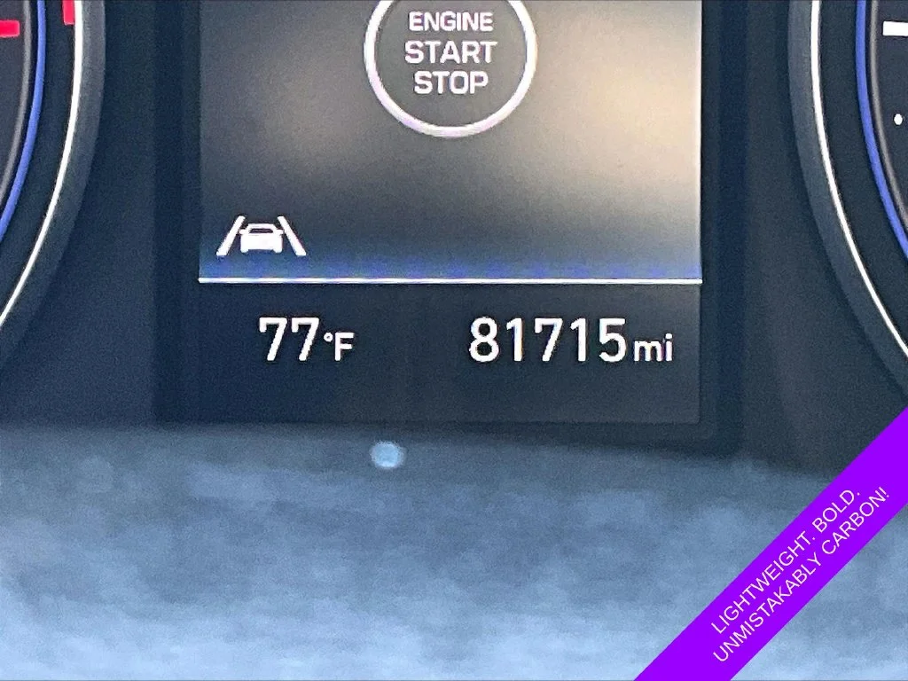 Used 2022 White Hyundai Base image 19
