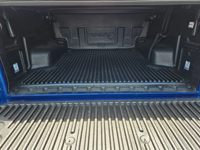 Used 2024 Blue Ford XLT image 16