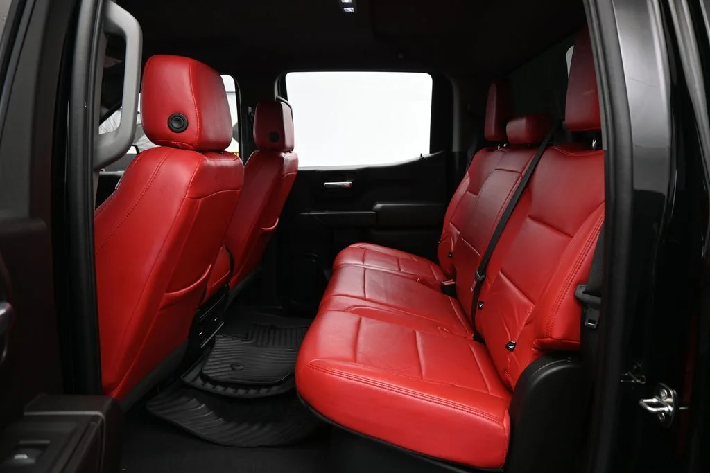 Used 2022 Black Chevrolet Custom image 29
