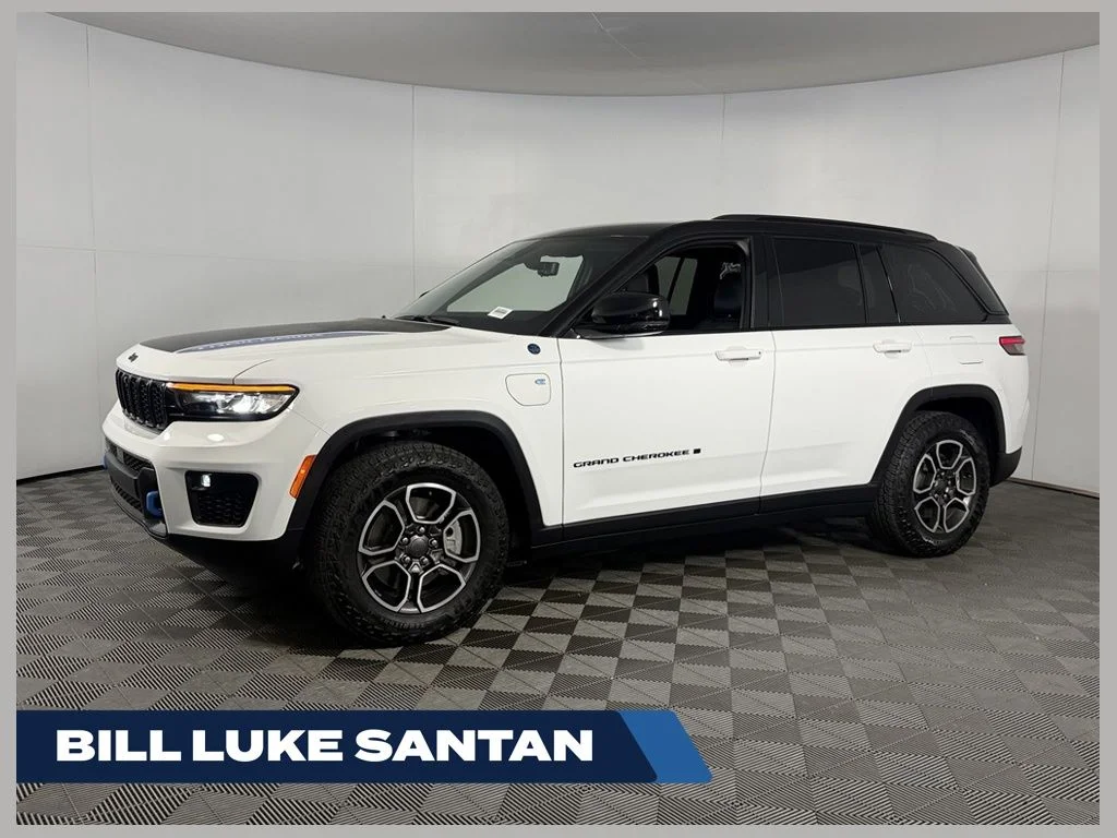 Used 2023 White Jeep Trailhawk 4xe image 1