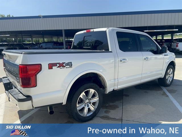 Used 2018 White Platinum Metallic Tri-Coat Ford Platinum image 5