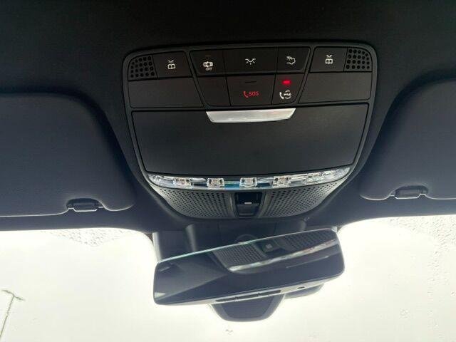 Used 2022 Black Mercedes-Benz E 450 image 24