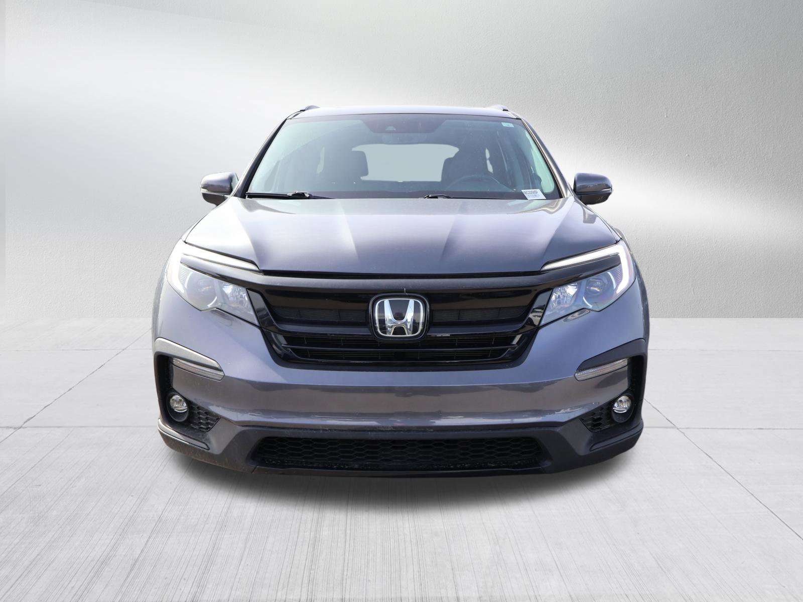 Used 2022 Honda Pilot SE with VIN 5FNYF5H26NB022565 for sale in Kansas City