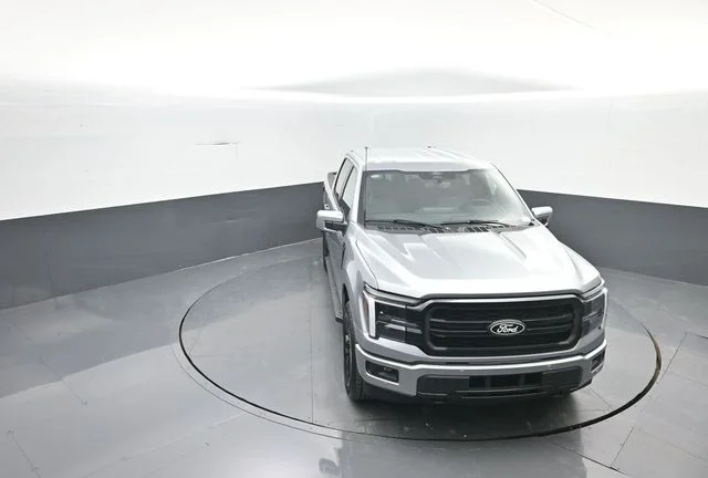 New 2026 Iconic Silver Metallic Ford Lariat® image 20