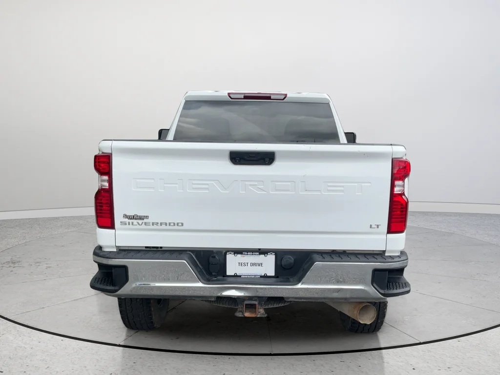 Used 2024 White Chevrolet LT image 8