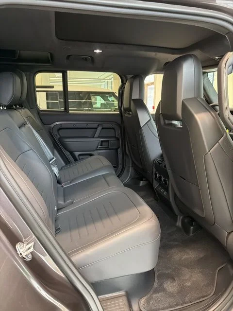 New 2026 Charente Grey Land Rover OCTA image 7