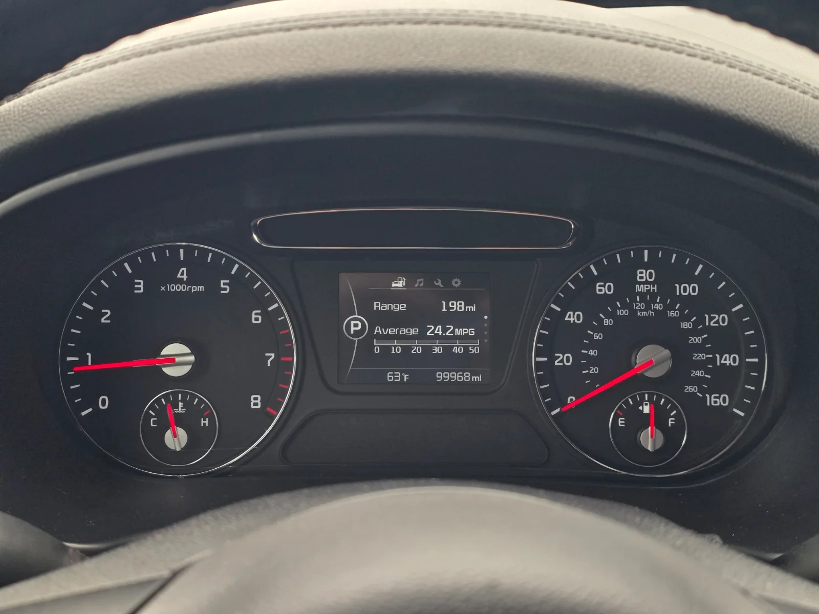 Used 2018 Titanium Silver Kia LX image 18