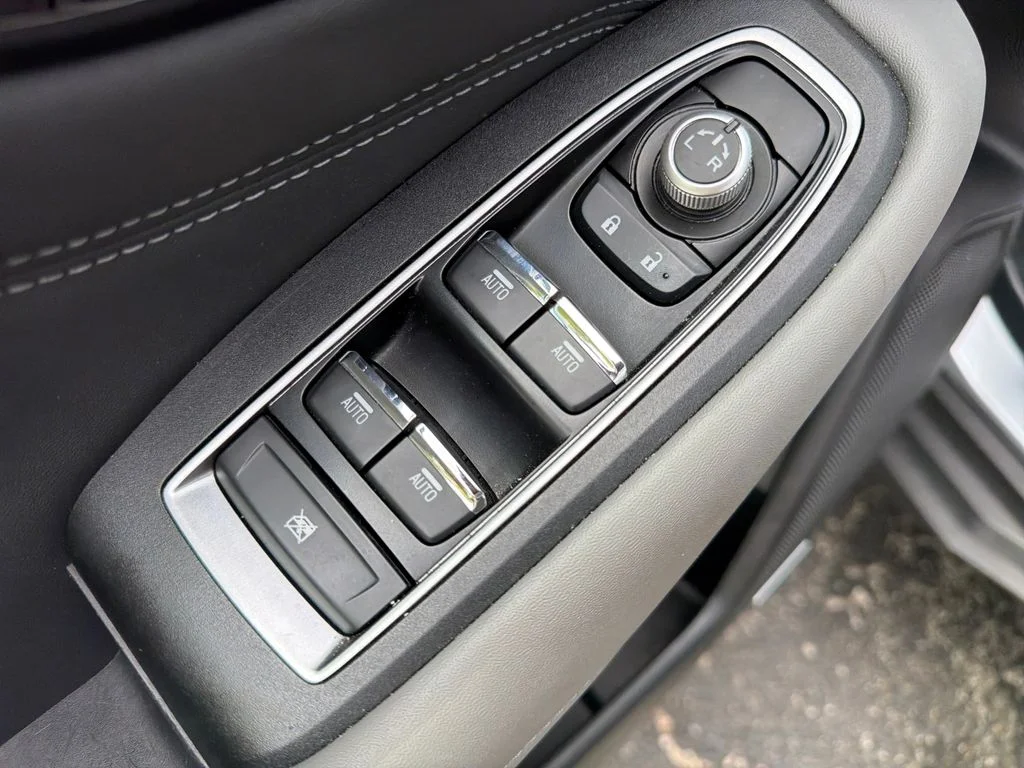 Used 2024 Silver Subaru Limited image 31