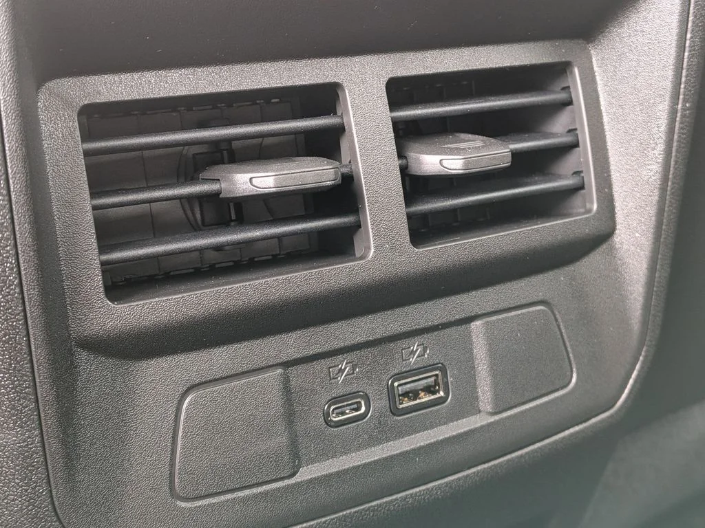 2026 GMC Canyon AT4 - Photo 18