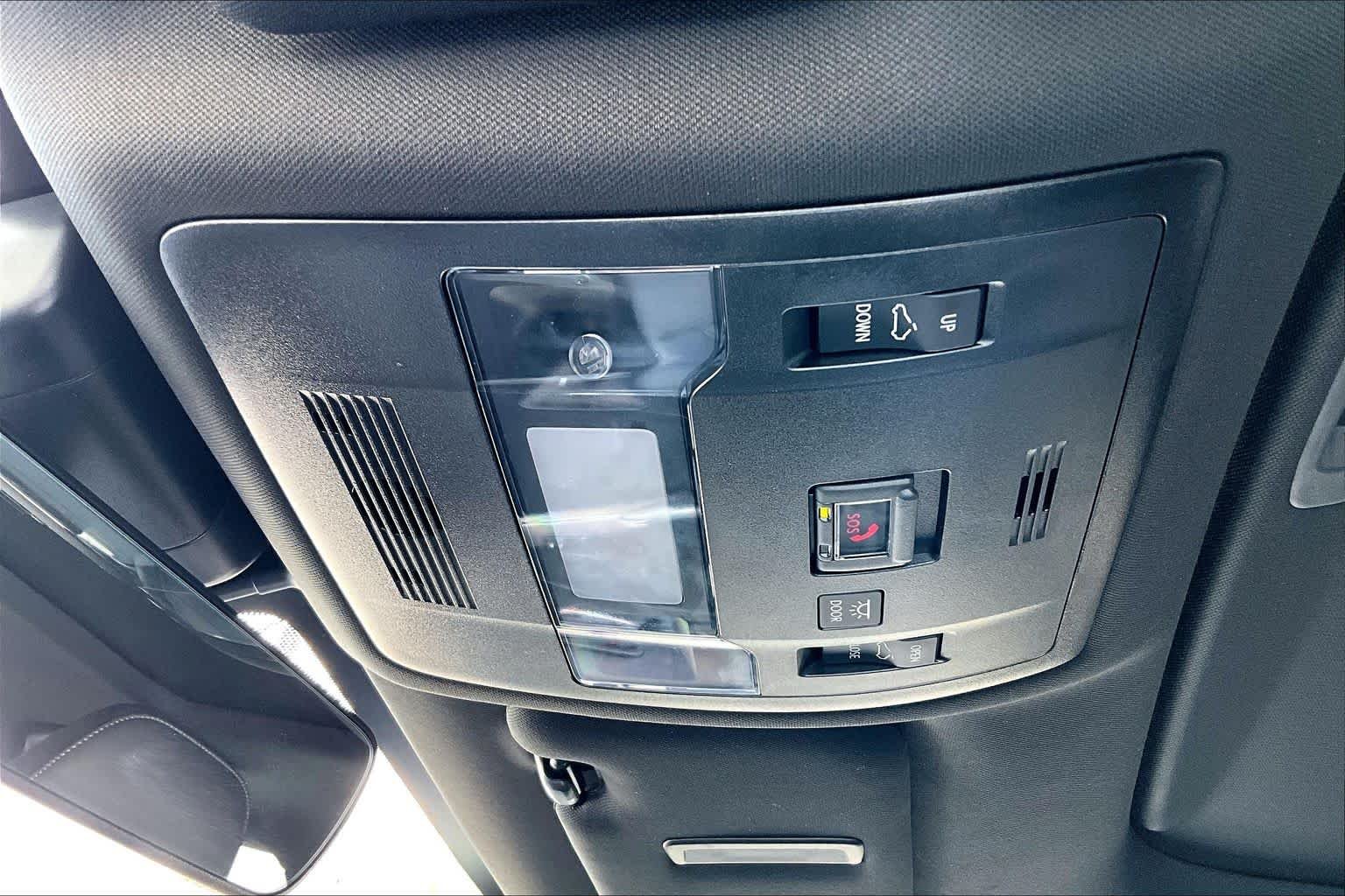 Used 2023 Grecian Water Lexus F SPORT image 31