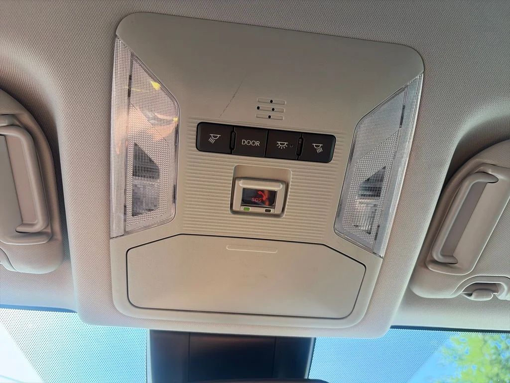 Used 2024 White Toyota Adventure image 35