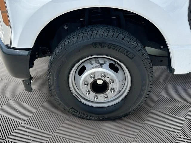 Used 2024 White Ford XL image 28