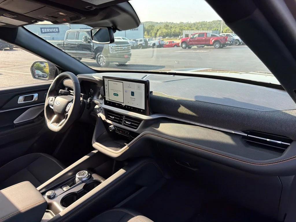 New 2026 Gray Ford Tremor image 40