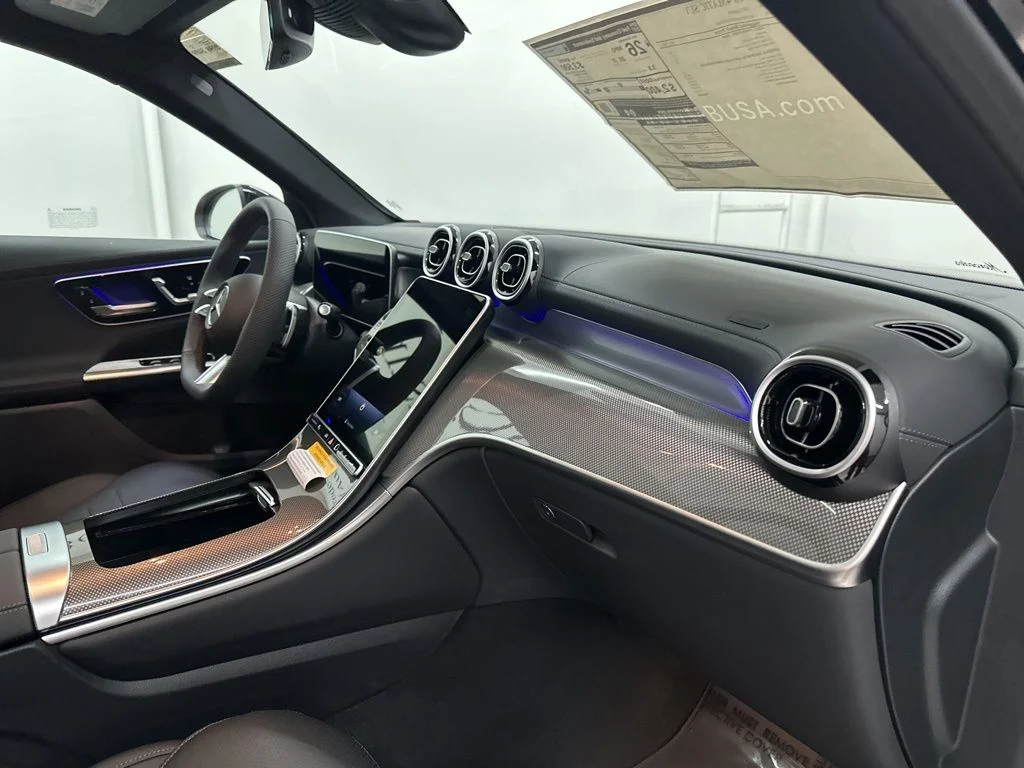 New 2026 Black Mercedes-Benz GLC 300 image 25