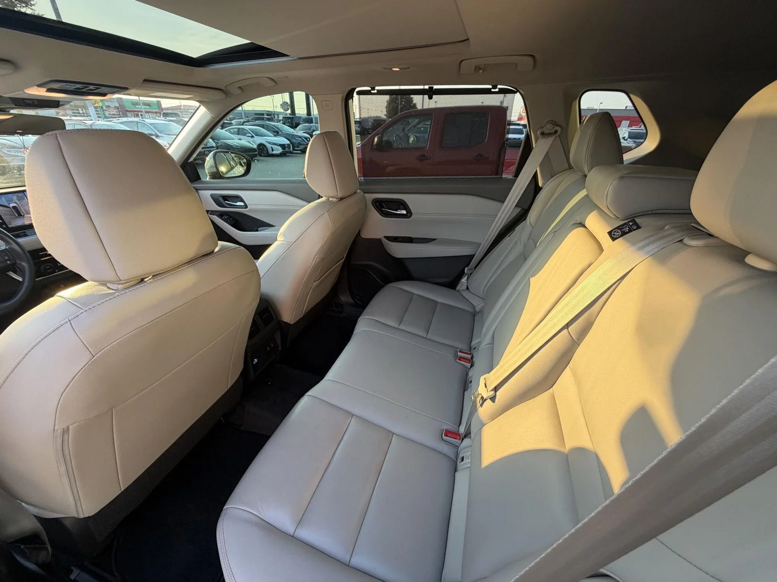 Certified Used 2024 Everest White Pearl Nissan SL image 21