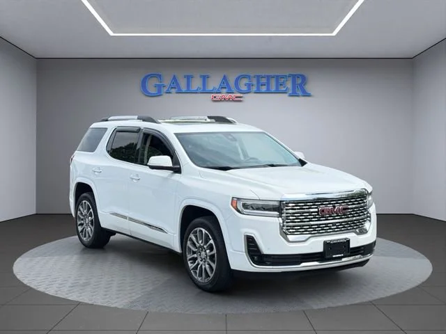2023 GMC Acadia Denali AWD's photo