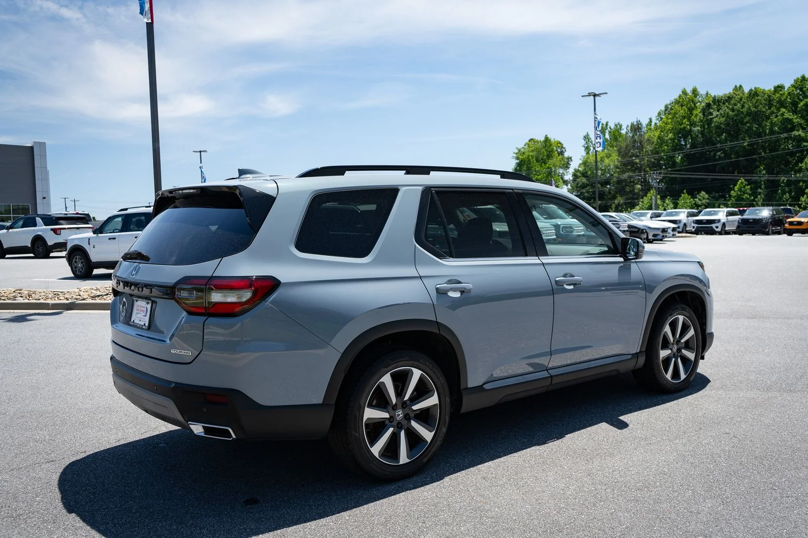 Used 2024  Honda Touring image 10