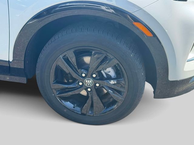 Used 2024 White Buick Sport Touring image 7