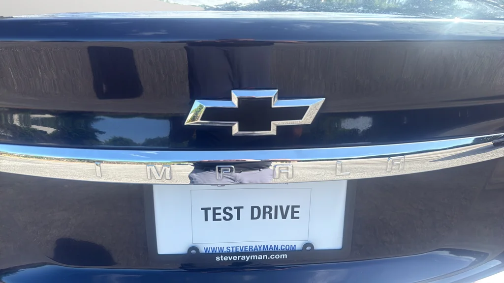 Used 2018 Blue Chevrolet Premier image 29