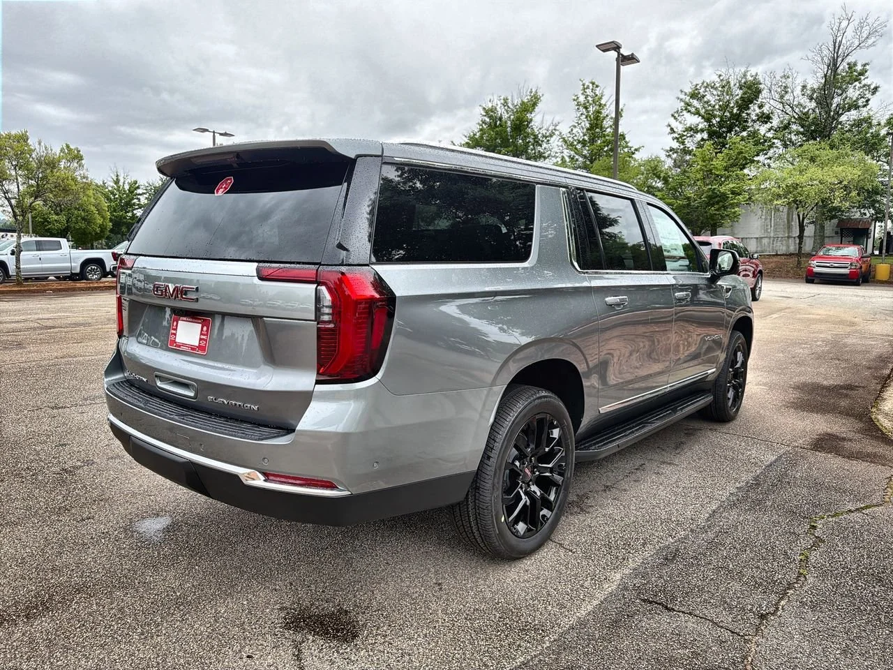 New 2026 Sterling Metallic GMC Elevation image 8