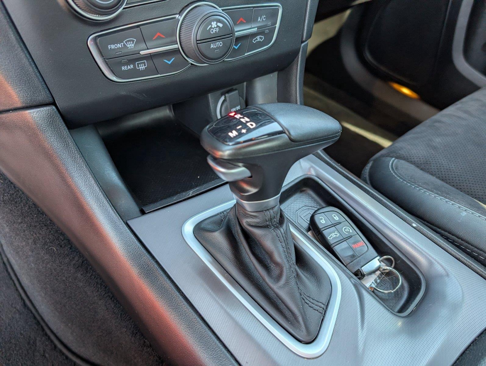 Used 2023 Go Mango Dodge Scat Pack image 23