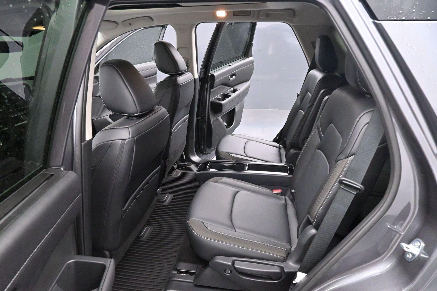 Used 2025 Gun Metallic Nissan SL image 28