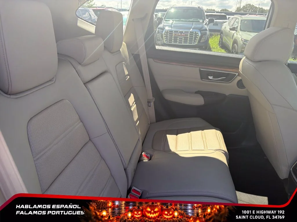 Used 2022 White Honda Touring image 31