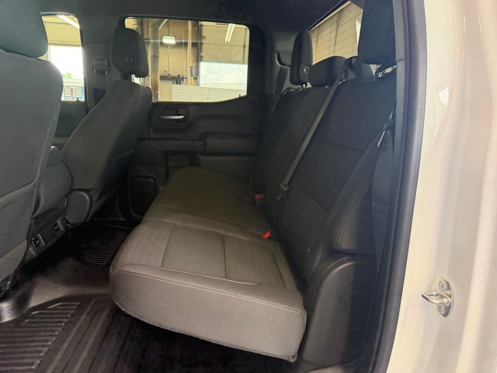 Used 2022 White GMC Pro image 19