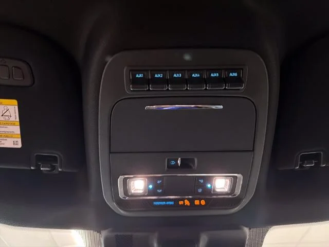 New 2026 Star White Metallic Tri-Coat Ford F-250® Platinum® image 32