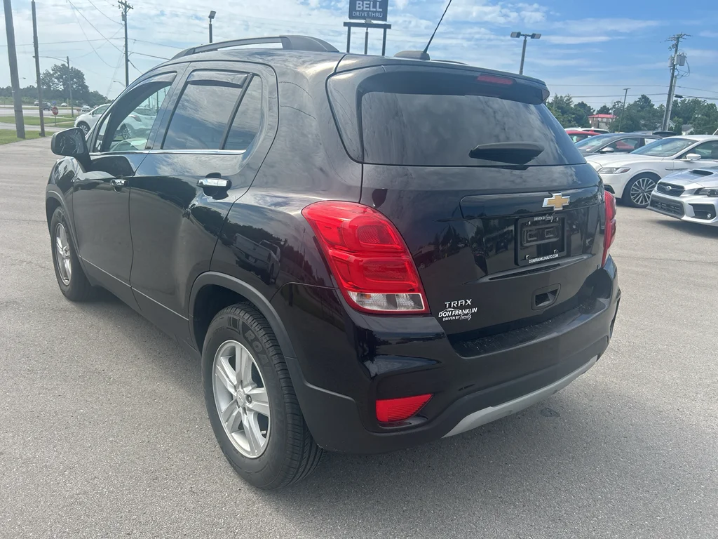 Used 2020 Mosaic Black Metallic Chevrolet LT image 7