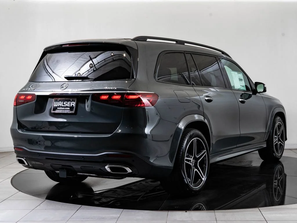 New 2026 Manufaktur Signature Silicon Gray Mercedes-Benz GLS 450 image 10