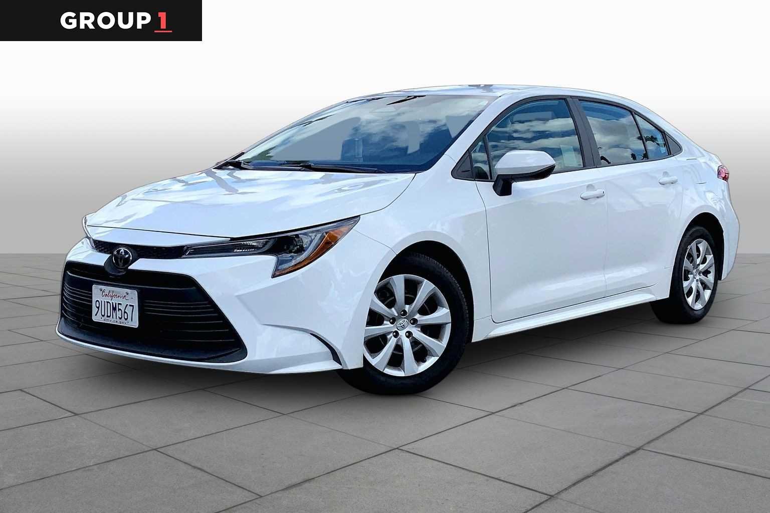 2025 Toyota Corolla LE CVT's photo