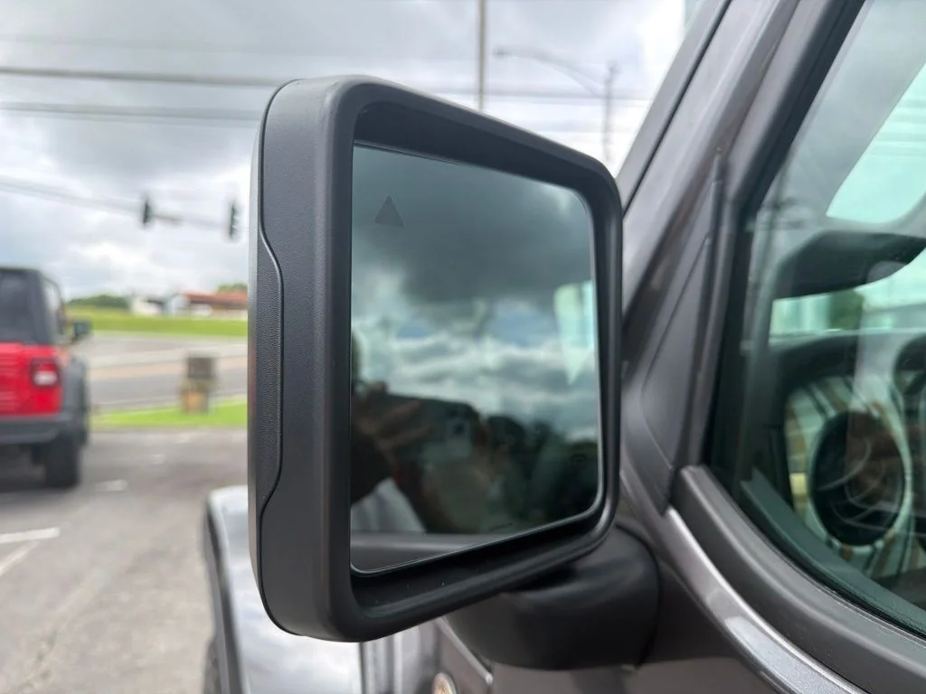New 2026 Granite Crystal Metallic Clear-Coat Exterior Paint Jeep 85th Anniversary Edition image 25