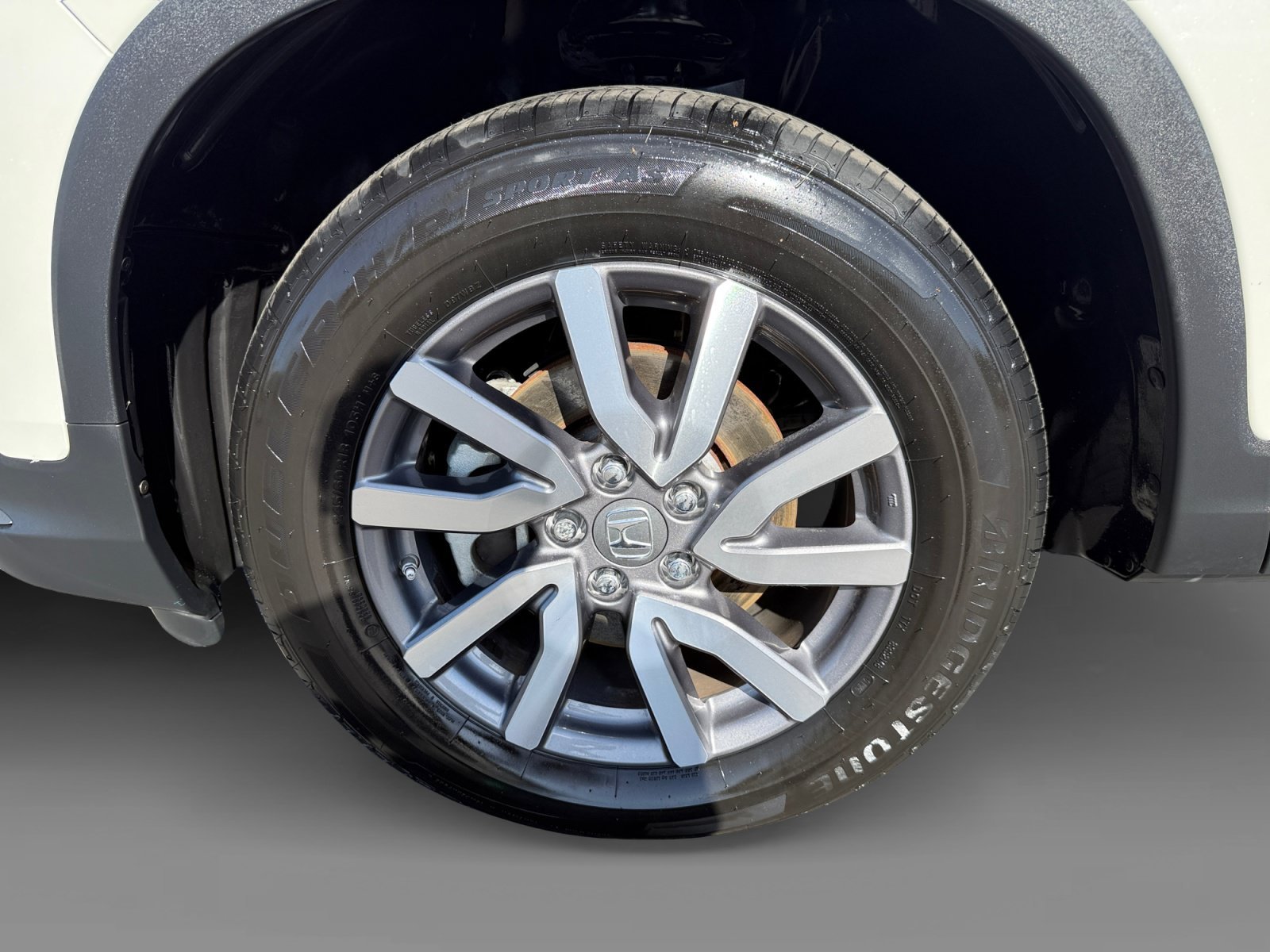 Certified Used 2019 Silver Honda EX-L image 9