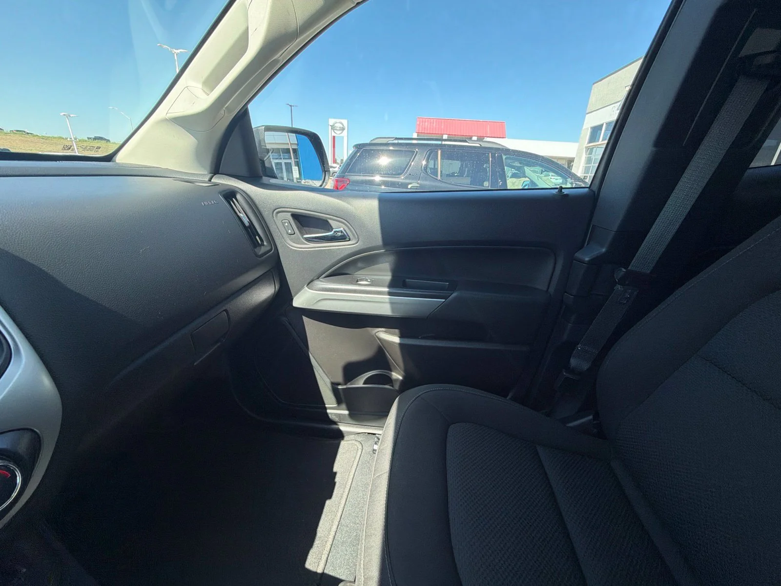 Used 2022 BLACK Chevrolet 2WD LT image 6