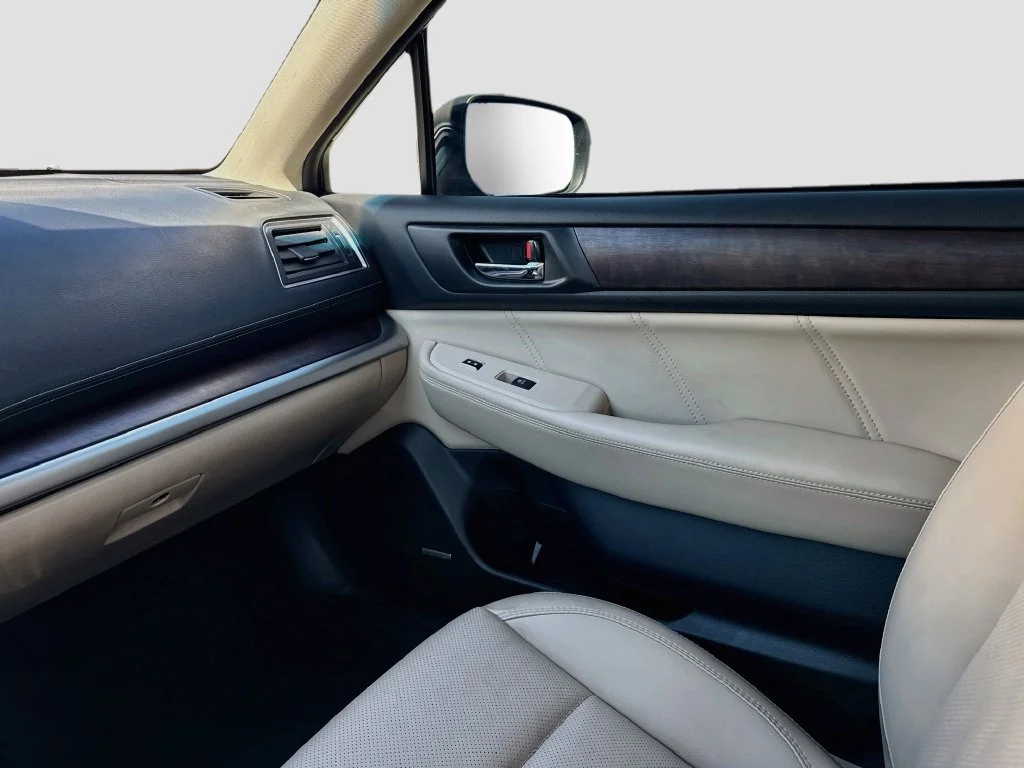 Used 2019 Black Subaru 2.5i image 27