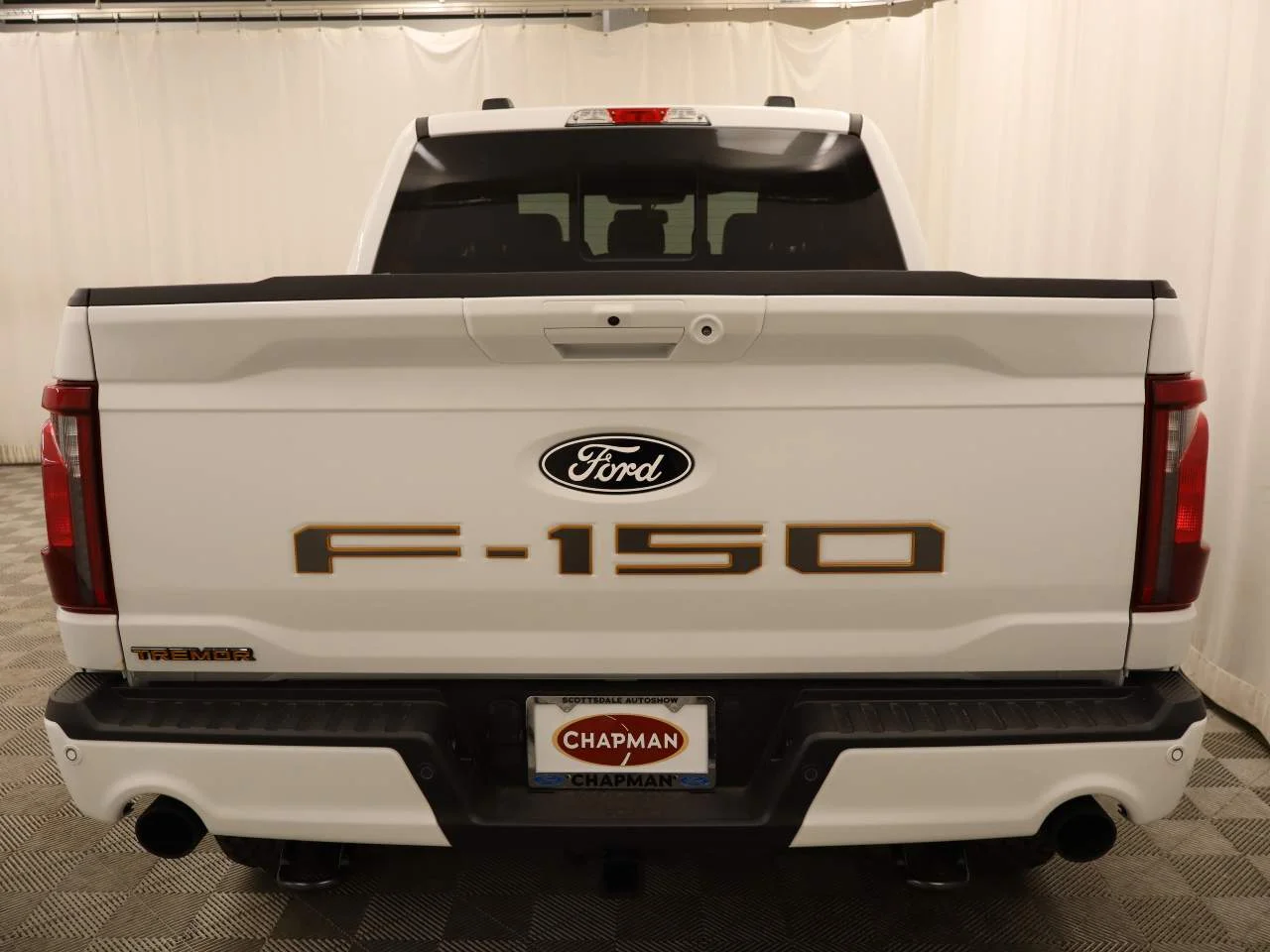 New 2026 Oxford White Ford Tremor® image 5