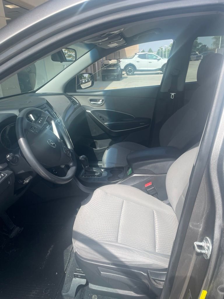 Used 2018 Gray Hyundai 2.4 Base image 6