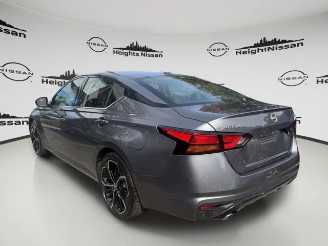 Used 2024 Gray Nissan 2.5 SR image 3