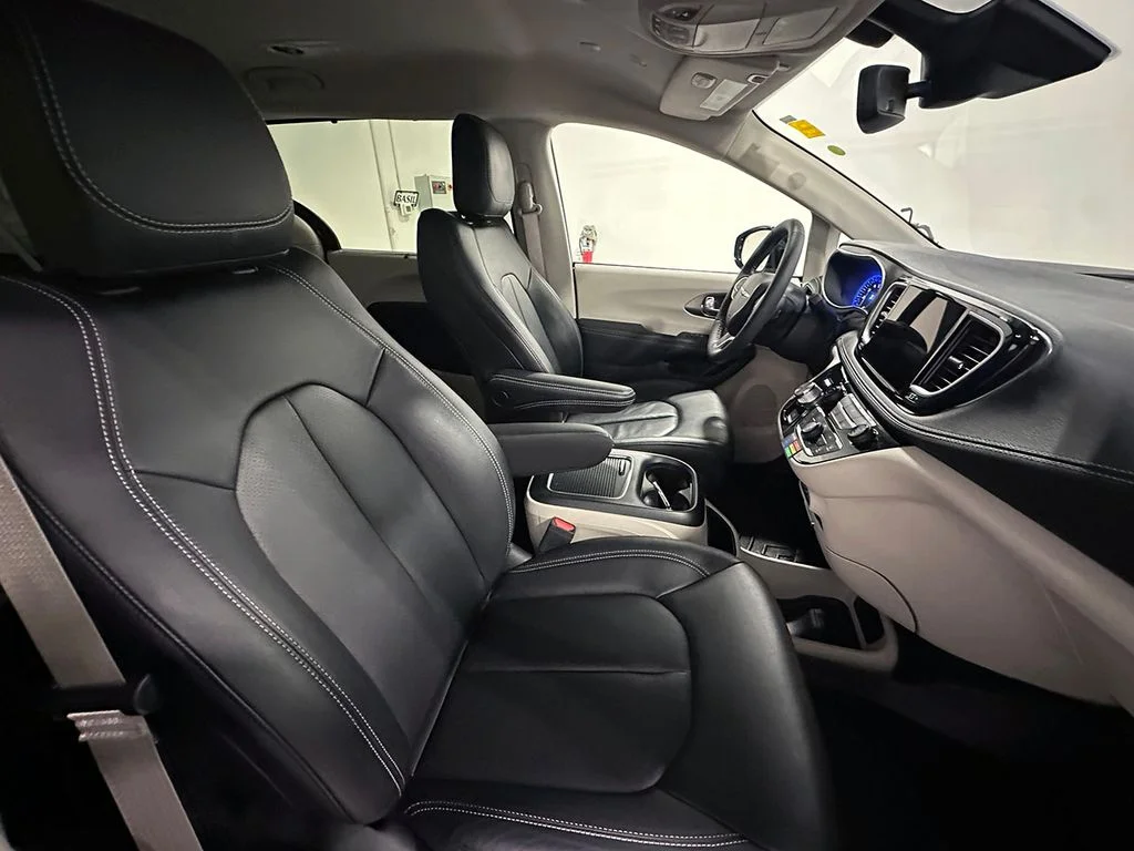 2022 Chrysler Pacifica Touring L - Photo 27