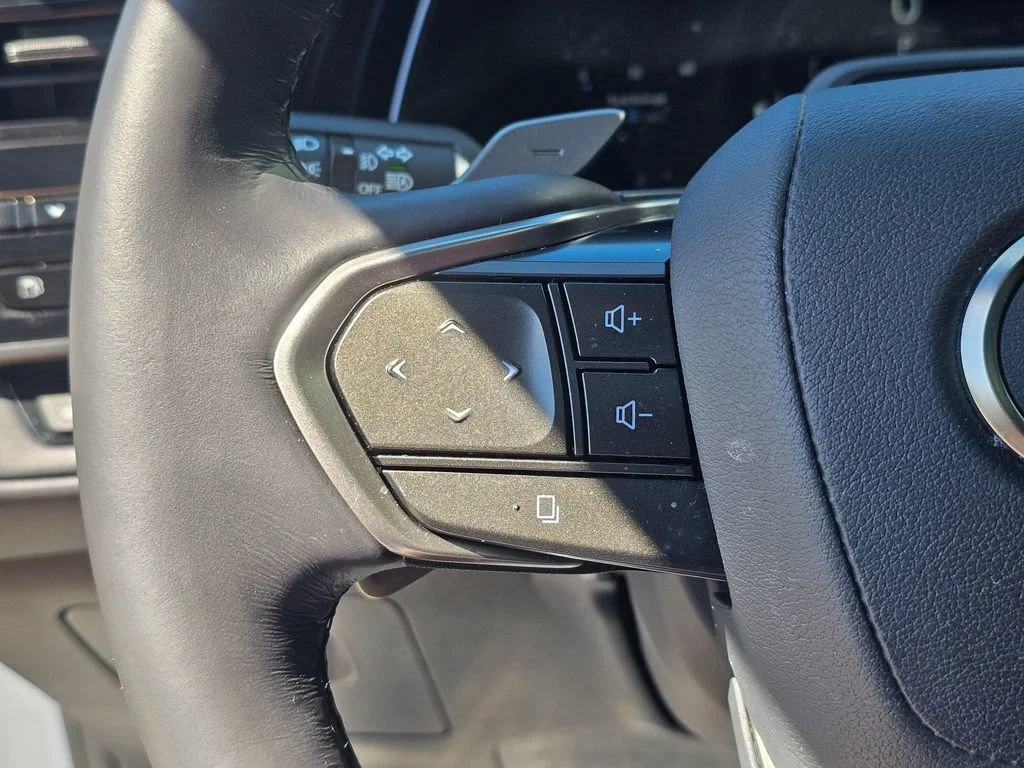Used 2024  Lexus TX 350 image 30