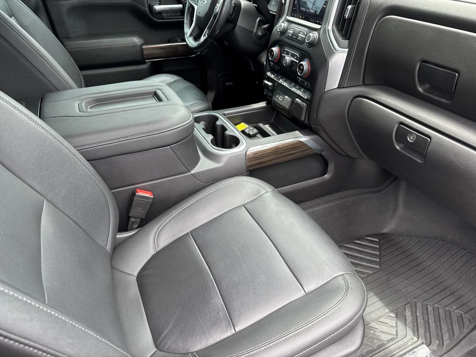 Used 2021 SATIN STEEL METALLIC Chevrolet RST image 35