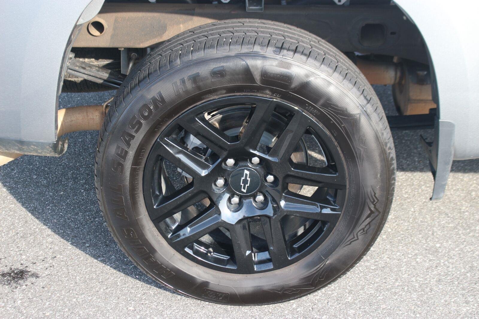 Used 2024 Sterling Gray Metallic Chevrolet Custom image 37