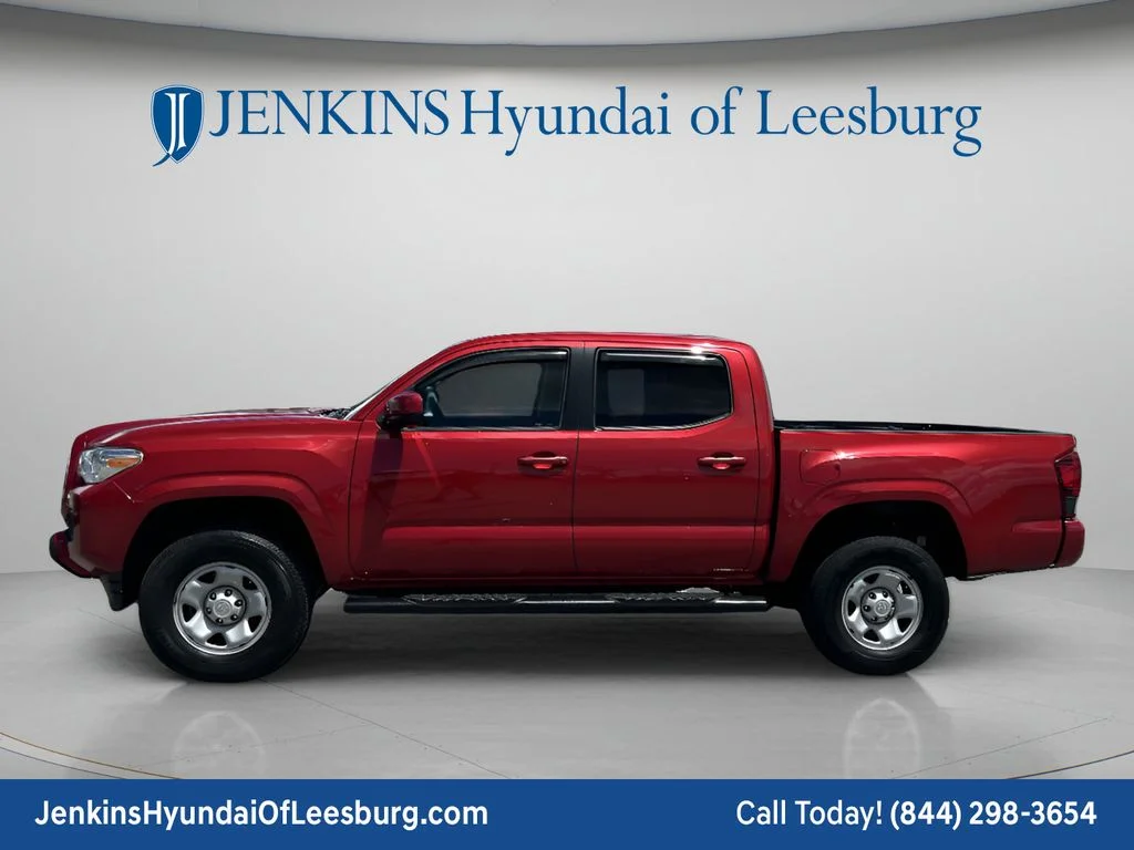 Used 2020 Red Toyota SR image 10