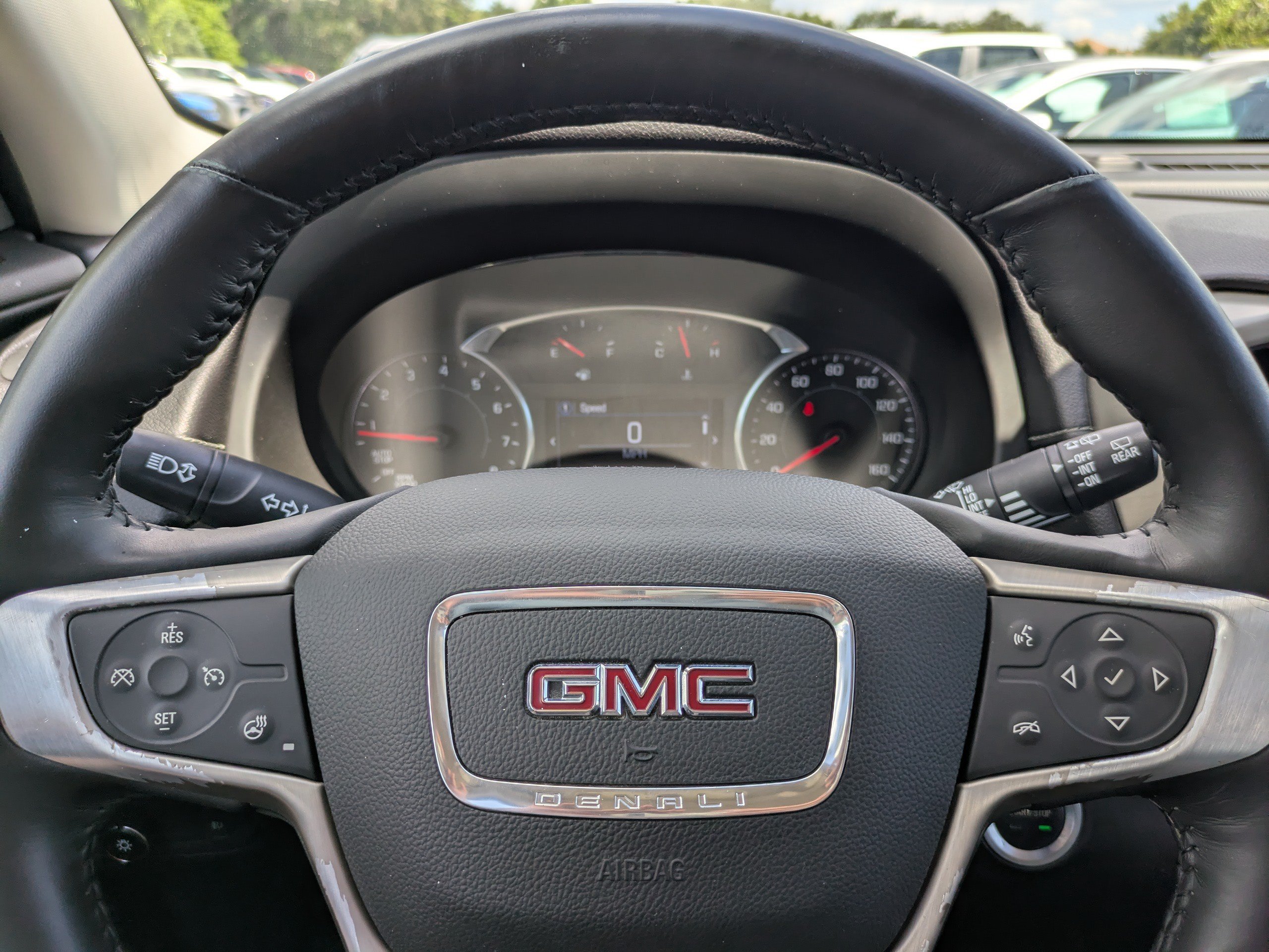 Used 2018 Summit White GMC DENALI image 28