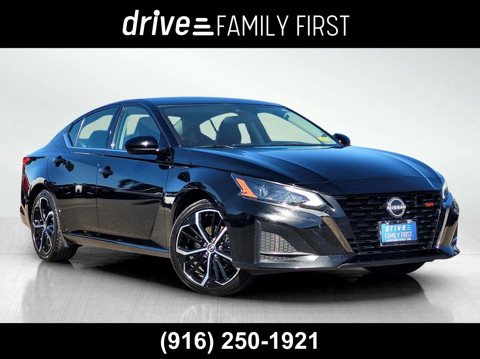 Used 2024 Super Black Clearcoat Nissan 2.5 SR image 1