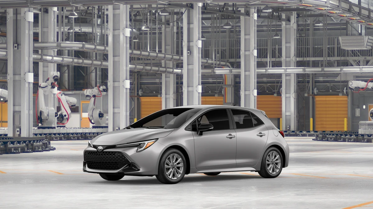 New 2027 Classic Silver Metallic Toyota SE image 2