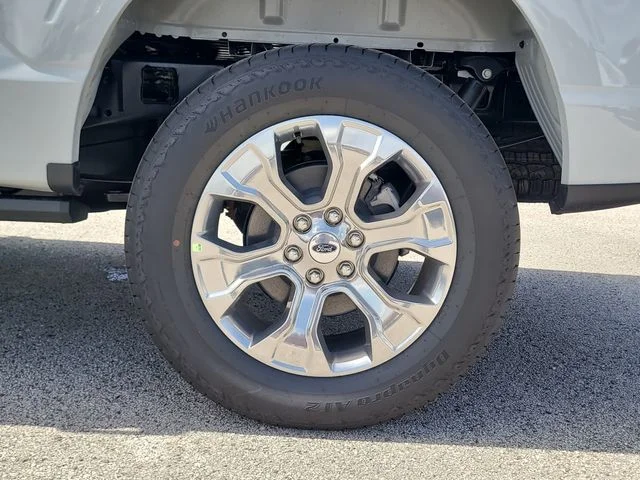 New 2026 Avalanche Ford Platinum image 8