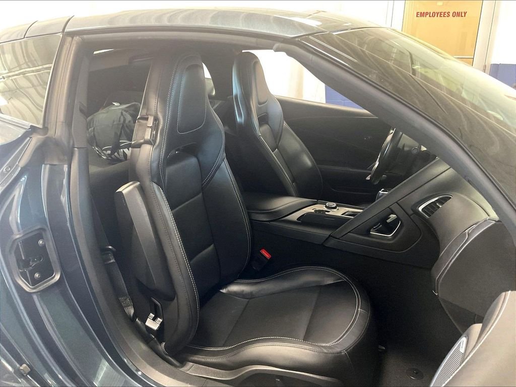 Used 2019 Gray Chevrolet Stingray image 11